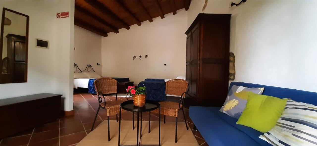 Casale Ginisara Agroturismo