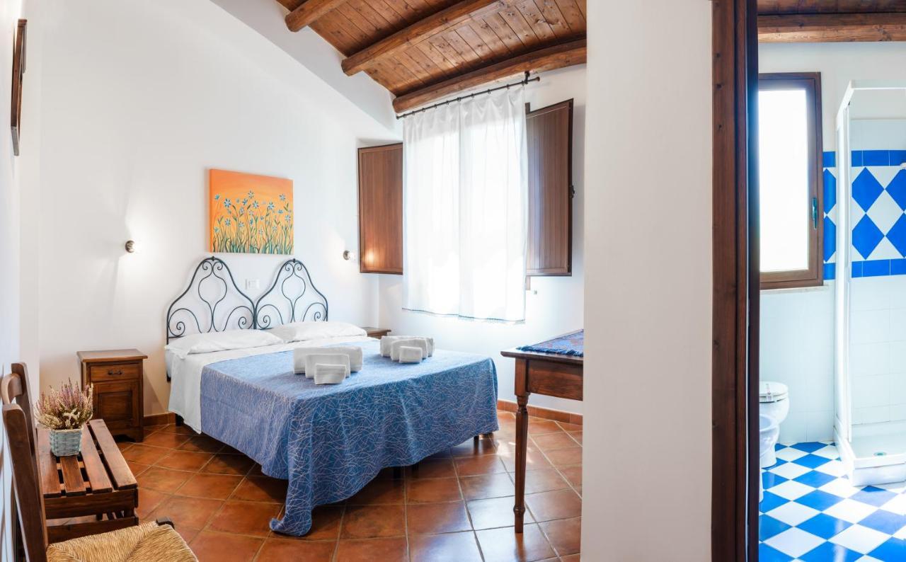 Casale Ginisara Agroturismo *